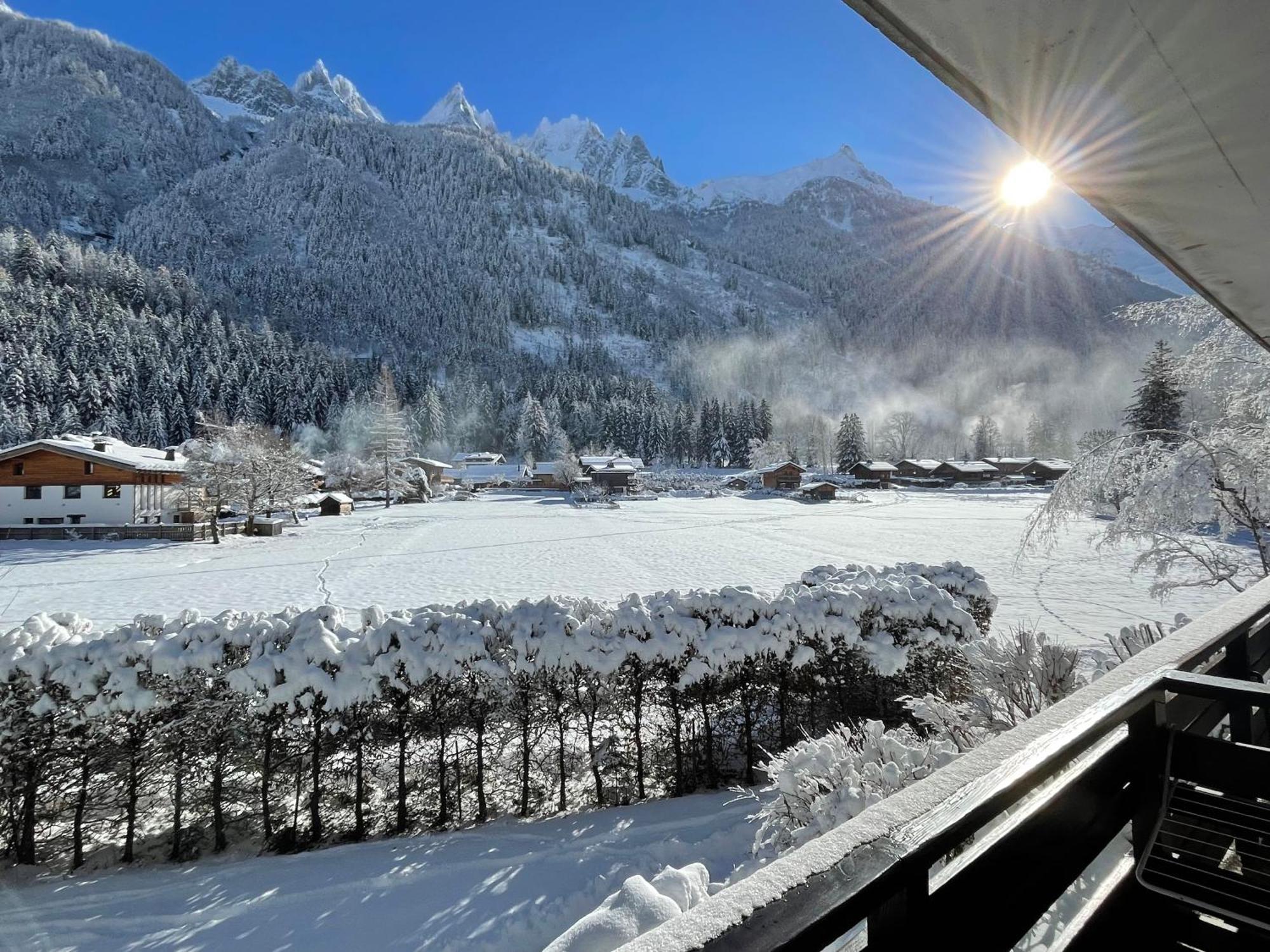 Residence Bois Du Bouchet, Appartement Vue Montagne, Calme, Parking Gratuit, Proche Centre Chamonix Eksteriør billede